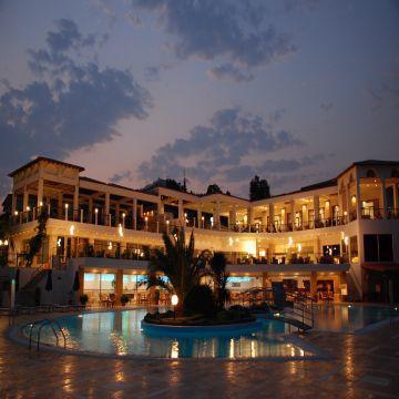 Alexandros Palace Hotel & Suites