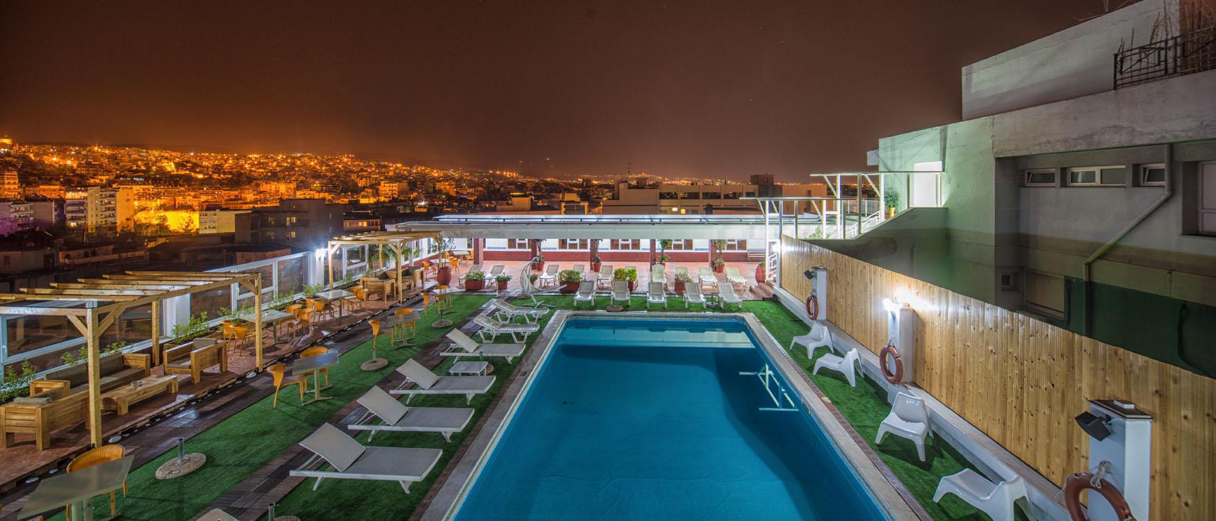 Capsis Hotel