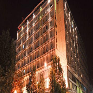 Capsis Hotel