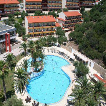 Lagomandra Hotel & Spa