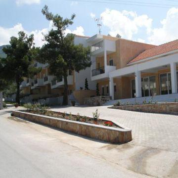 Louloudis Hotel