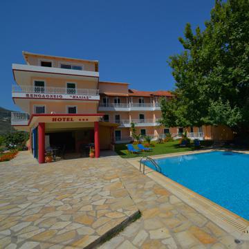 Kalias Hotel