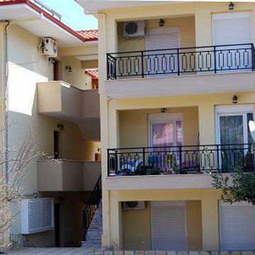 Simeon Apartments