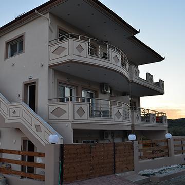 Grand Villas Apartments