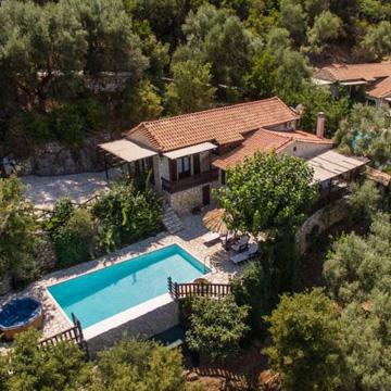 Arethousa Villas