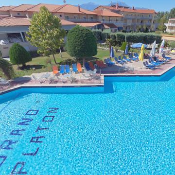 Grand Platon Hotel