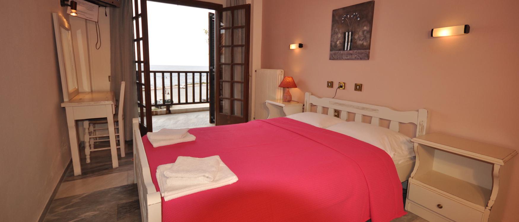 Zefiros Hotel