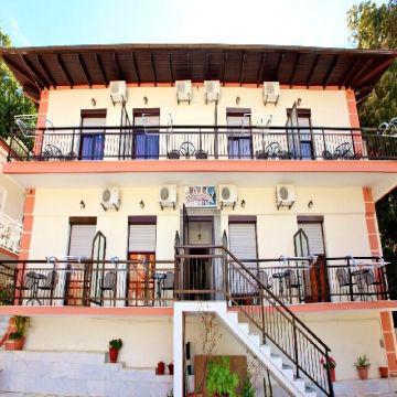 Delfini Hotel