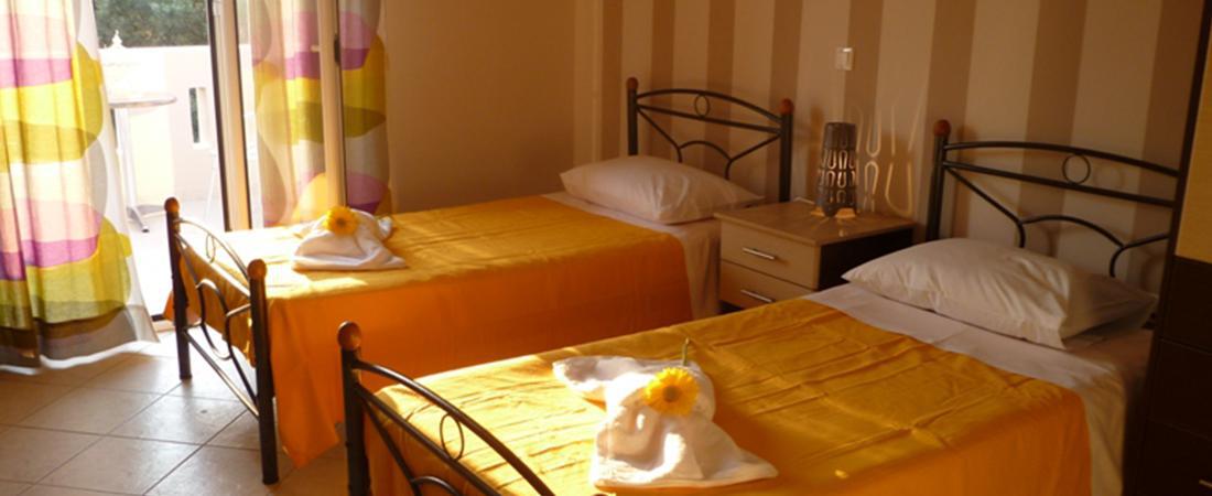 Alexandros apartments