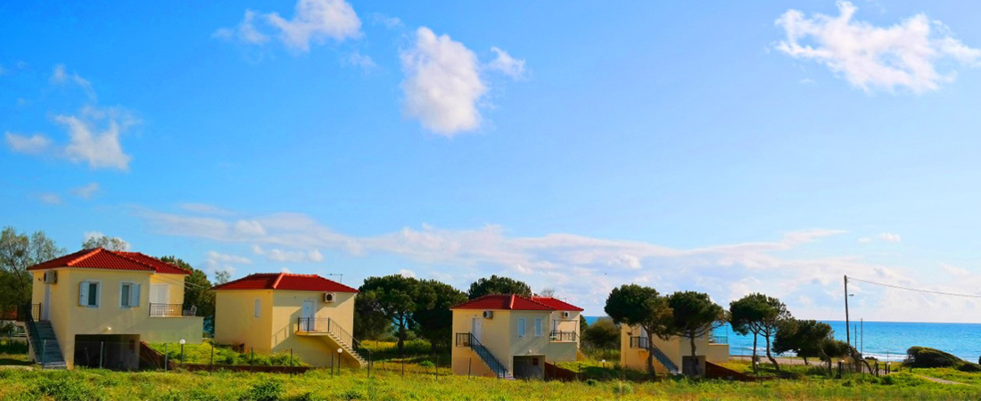 Romanos Beach Villas