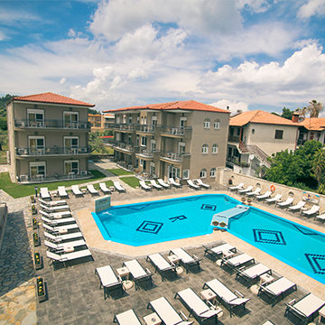 Royal Hotel Polichrono