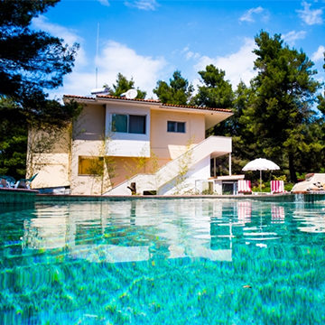 Dryades Hotel