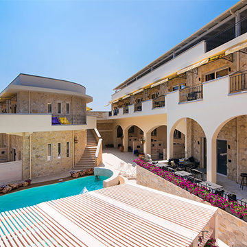 Neikos Mediterraneo Luxury Suites