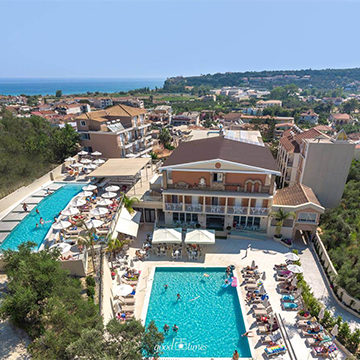 Altura Hotel