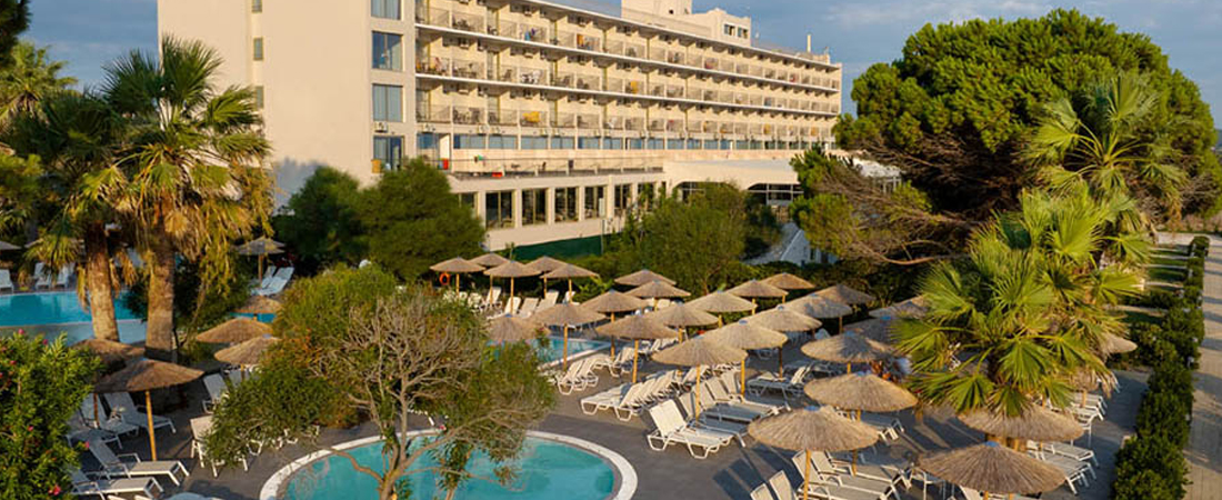 Ninos Grand Beach Hotel & Resort