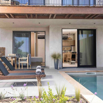 Pnoes Luxury Suites