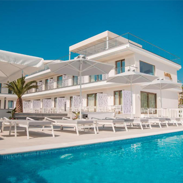 Laguna Resort