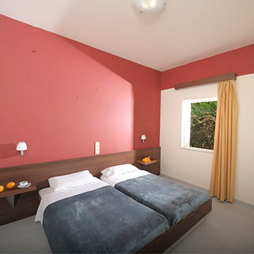 Meropi Hotel & Apartments