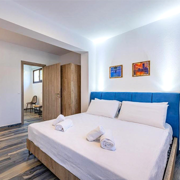 Penelope Luxury Suites